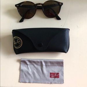 Round Rayban Sunglasses